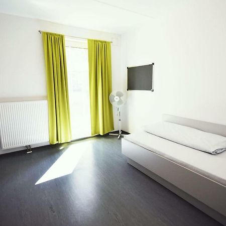 マンハイム Campus-Gastehausアパートホテル エクステリア 写真